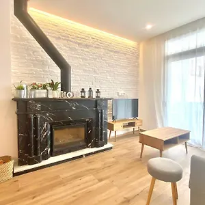  Apartment Loft Chimenea Spanien